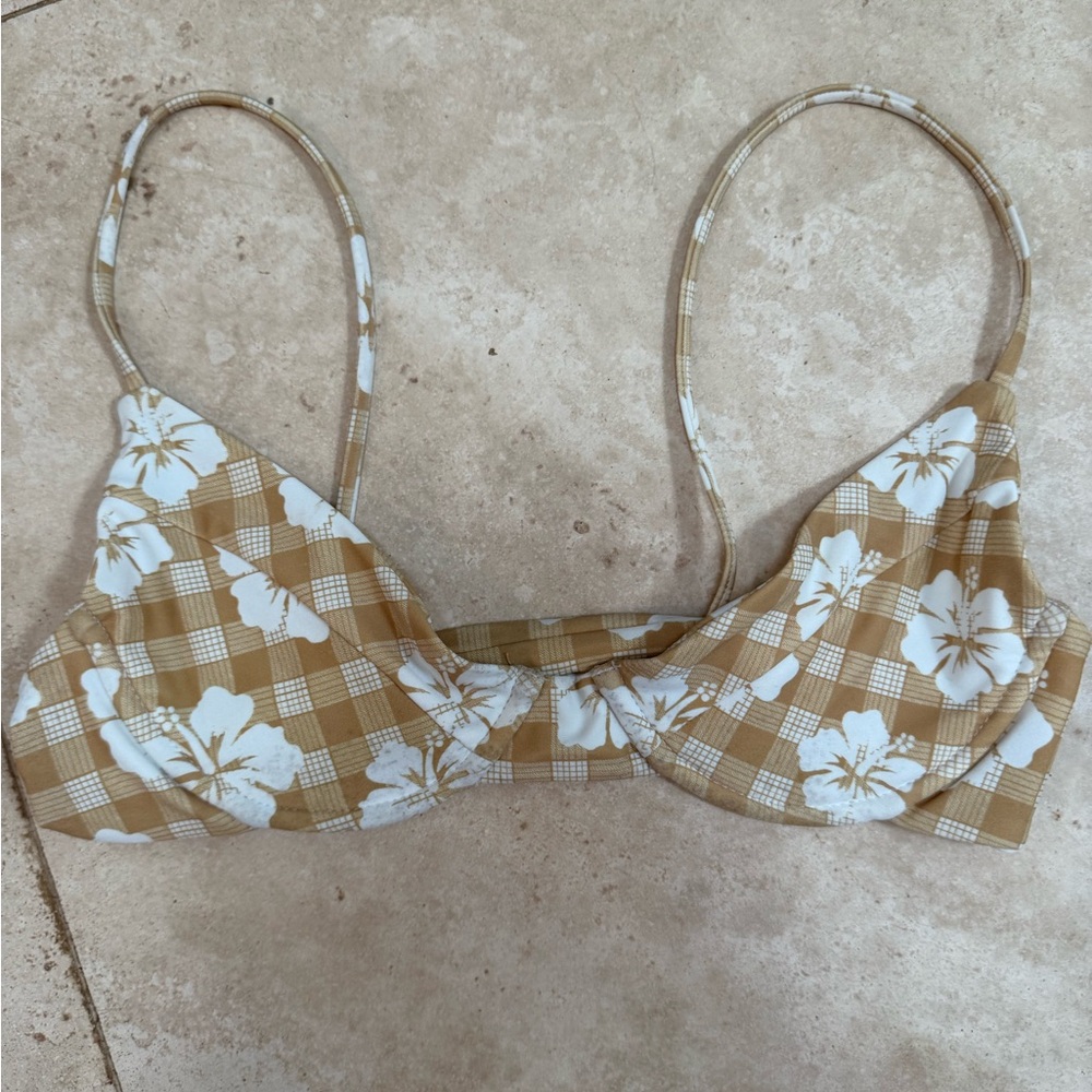 Benoa honey palaka top